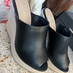 Charlies David Elegant Black Leather Mules Wedge heel